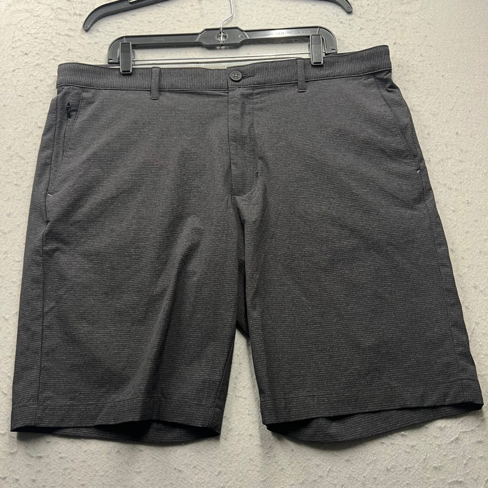 Tommy Bahama Chip Shot Short 10 Men 38 Gray Performance Golf Shorts Stretch 1827
